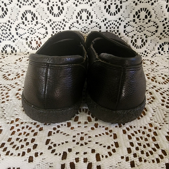 KEEN Black Leather Mary Jane Shoes Comfy! Size 6.5 - Picture 3 of 5